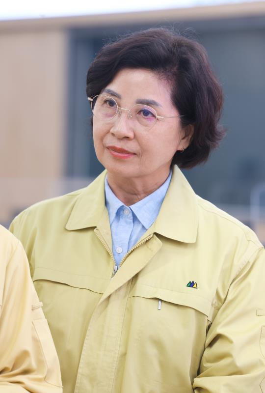 의장단 및 양당대표 도청 상황실 방문_2