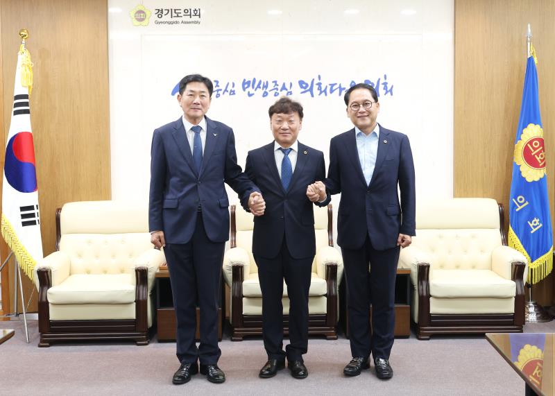 경기도의회 남종섭의장 조용호 오산시장 접견_3
