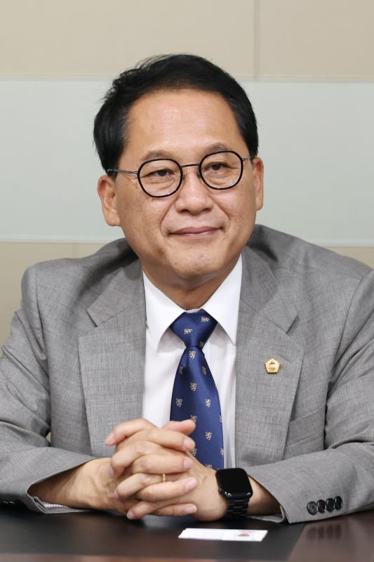 경기도의회 12대 전반기 의장단 및 더불어민주당 안광률 대표의원 언론사 방문_8