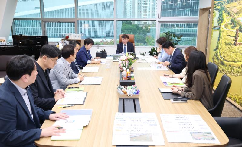 경기도의회 제12대 전반기 의장단 의회사무처 업무보고_2
