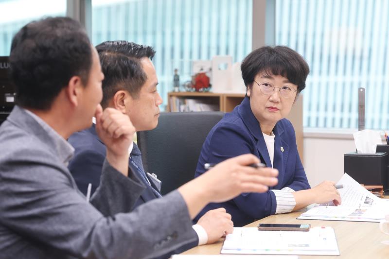경기도의회 제12대 전반기 의장단 의회사무처 업무보고_8