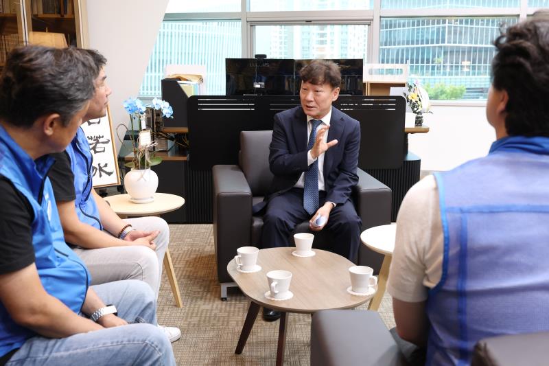 남종섭의장 경기도공무원노동조합 임원진 접견_7
