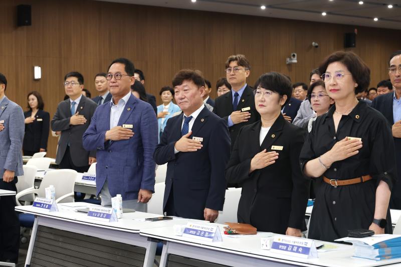 경기도의회 더불어민주당 의원총회_4