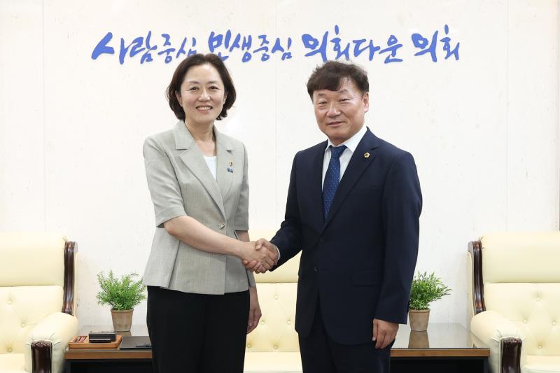 남종섭의장 경기도의회 조국혁신당 차유미의원 접견_8