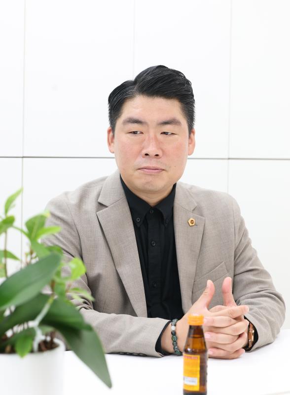 민주당 대표단 언론사 방문_8