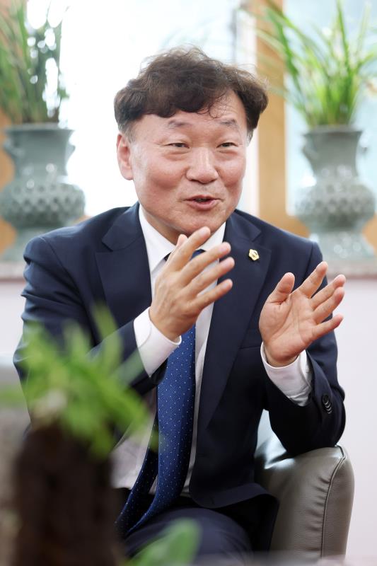 제주특별자치도의회 송영훈 의장 면담_9