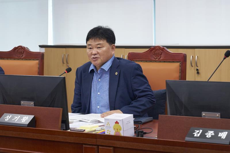 제392회 임시회 제1차 여성가족평생교육위원회_3