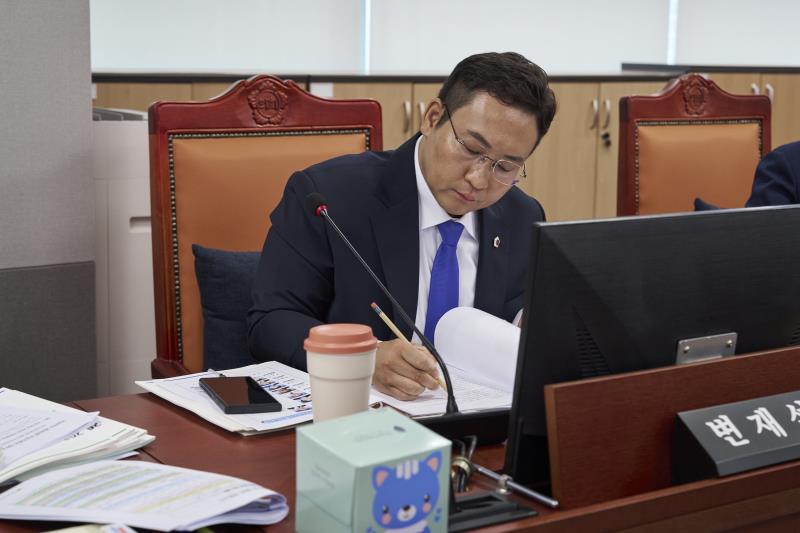 제392회 임시회 제1차 여성가족평생교육위원회_7