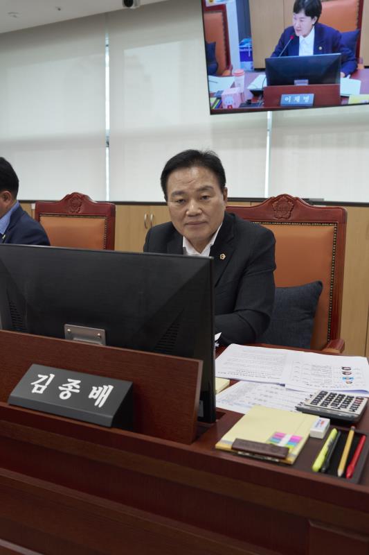 제392회 임시회 제1차 여성가족평생교육위원회_8