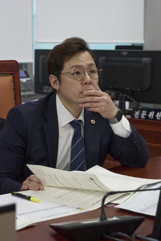 제392회 임시회 제2차 건설교통위원회_8