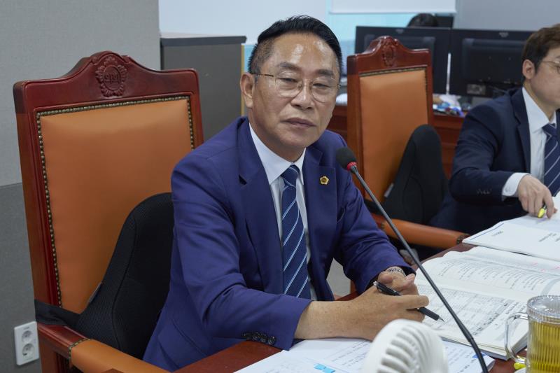 제392회 임시회 제2차 건설교통위원회_9
