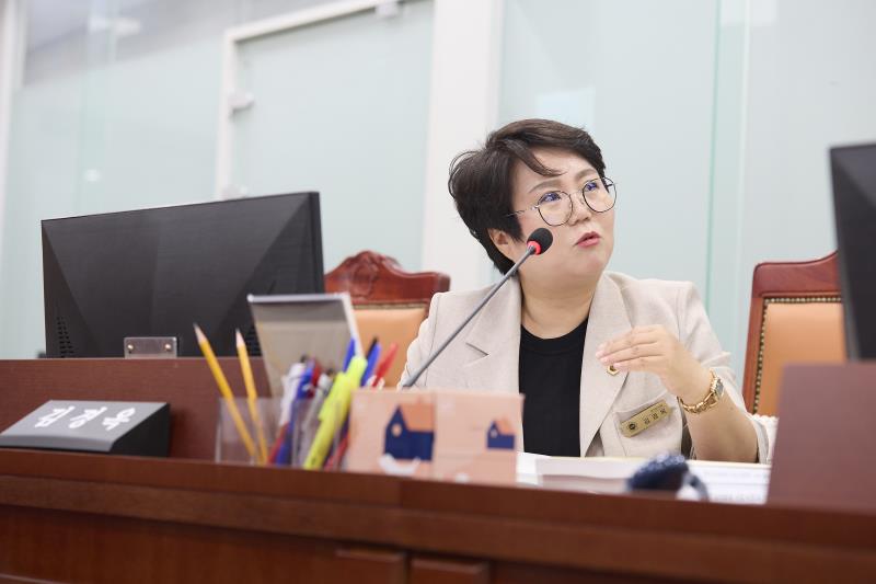 제392회 임시회 제1차 교육기획위원회_3