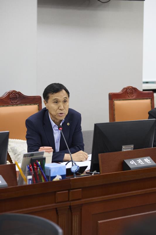 제392회 임시회 제1차 교육기획위원회_3