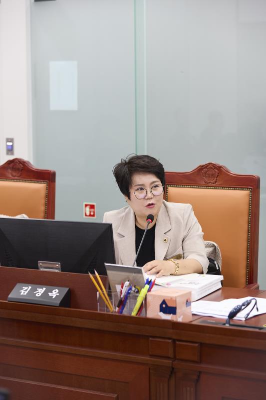 제392회 임시회 제1차 교육기획위원회_3