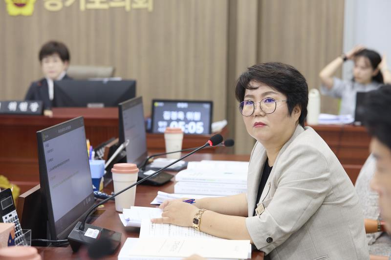 제392회 임시회 제1차 교육기획위원회_8