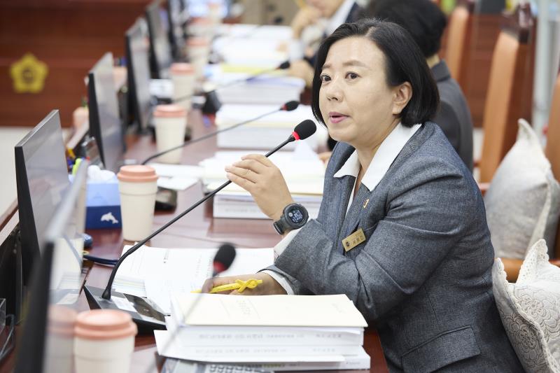 제392회 임시회 제1차 교육기획위원회_3