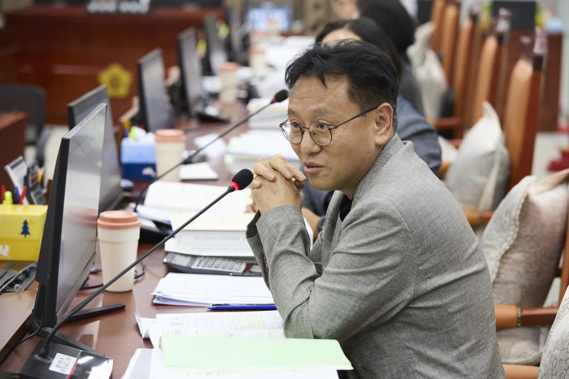 제392회 임시회 제1차 교육기획위원회_3