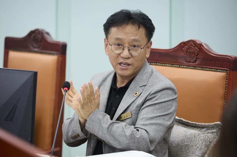제392회 임시회 제1차 교육기획위원회_4