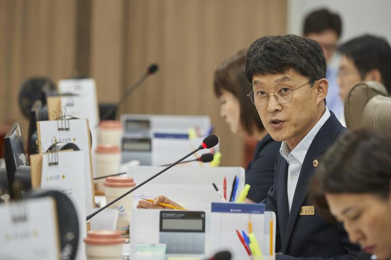 제392회 임시회 제2차 교육행정위원회