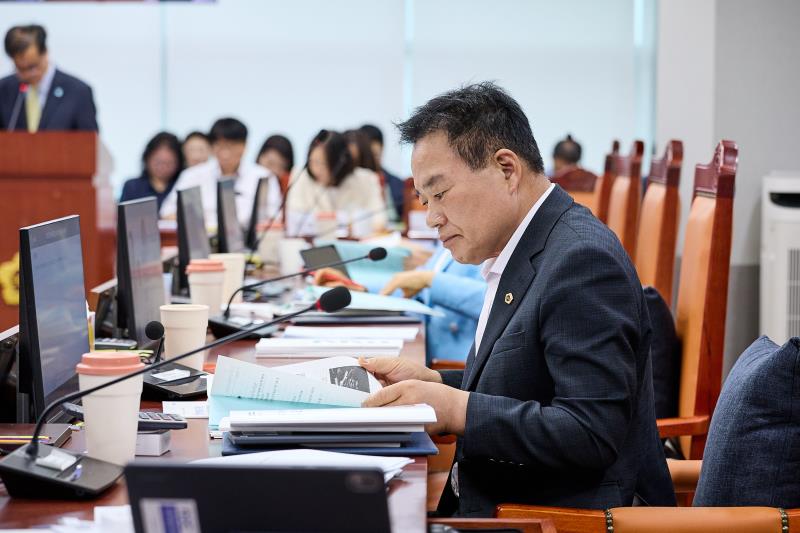 제392회 임시회 제2차 여성가족평생교육위원회_4