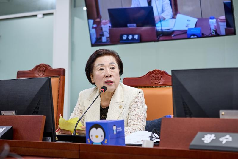 제392회 임시회 제2차 여성가족평생교육위원회_7