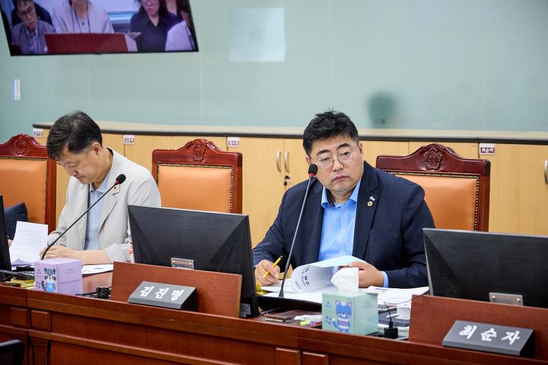 제392회 임시회 제2차 여성가족평생교육위원회_6