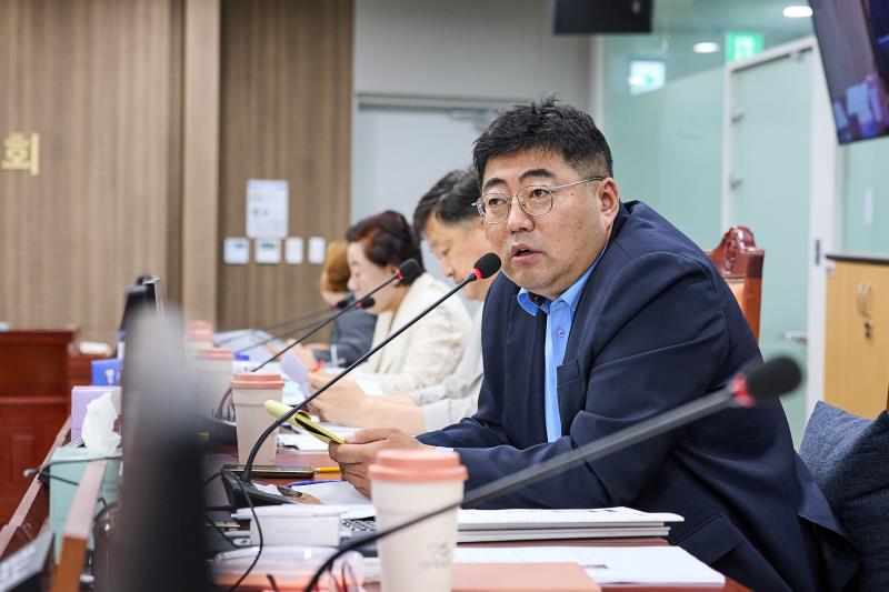 제392회 임시회 제2차 여성가족평생교육위원회_10