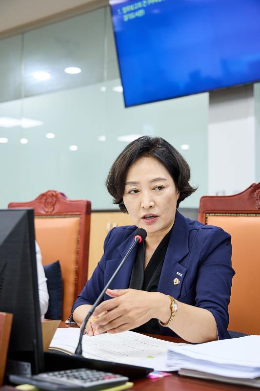 제392회 임시회 제2차 여성가족평생교육위원회_4