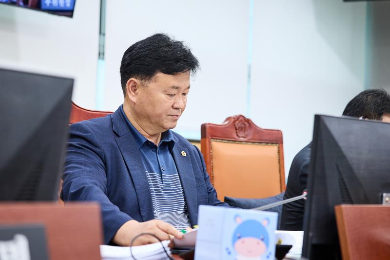 제392회 임시회 제2차 여성가족평생교육위원회_3