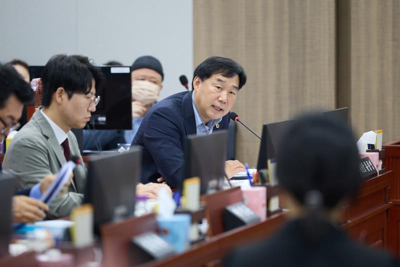 제392회 임시회 제2차 기획재정위원회_8