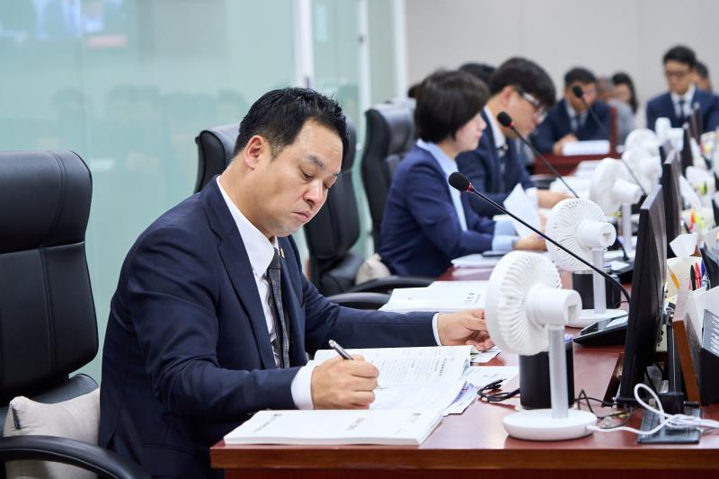 제392회 임시회 제2차 미래과학협력위원회_8