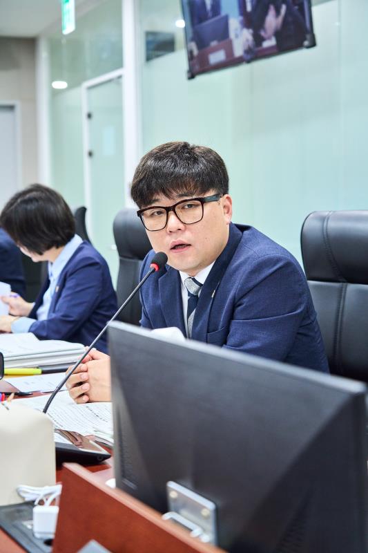 제392회 임시회 제2차 미래과학협력위원회_3