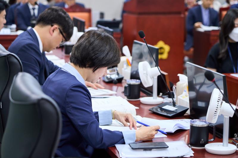 제392회 임시회 제2차 미래과학협력위원회_8
