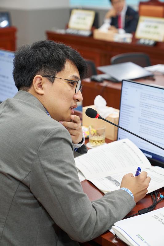 제392회 임시회 제1차 안전행정위원회_3