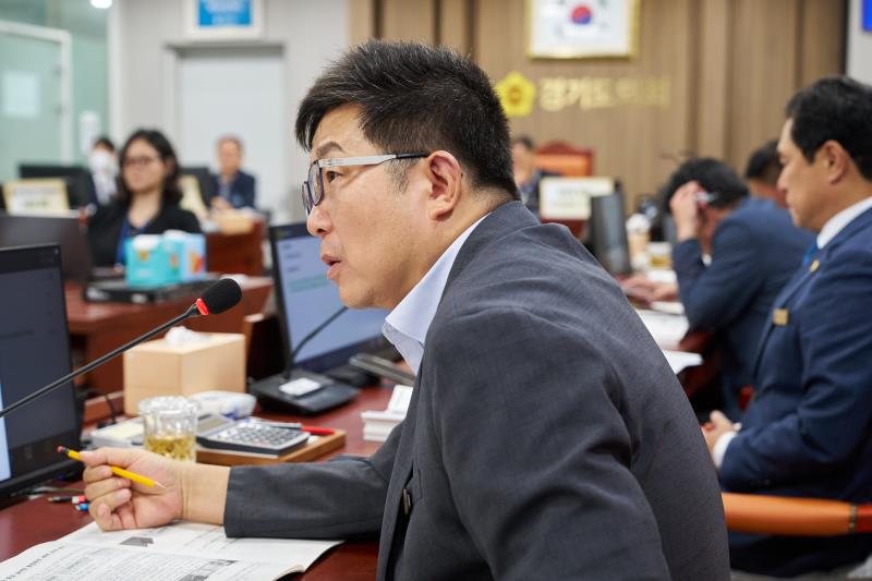 제392회 임시회 제1차 안전행정위원회_3