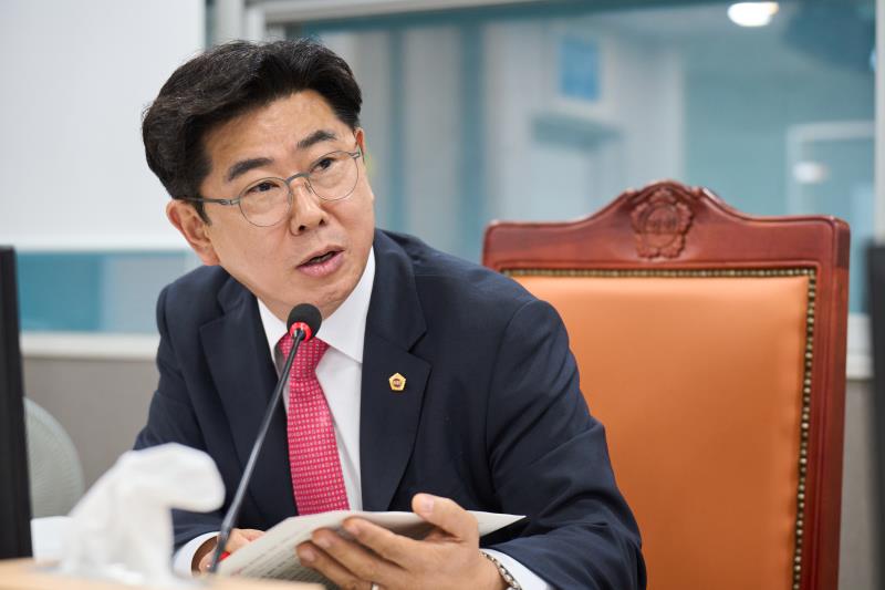 제392회 임시회 제1차 안전행정위원회_3