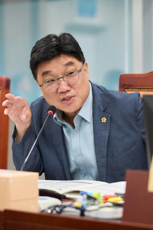 제392회 임시회 제1차 안전행정위원회_6