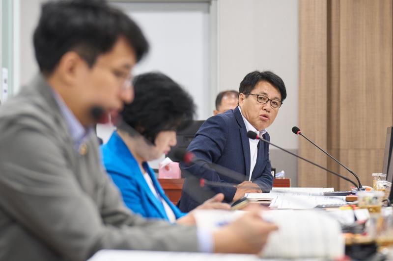 제392회 임시회 제1차 안전행정위원회_6