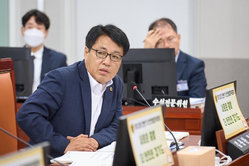 제392회 임시회 제1차 안전행정위원회_9
