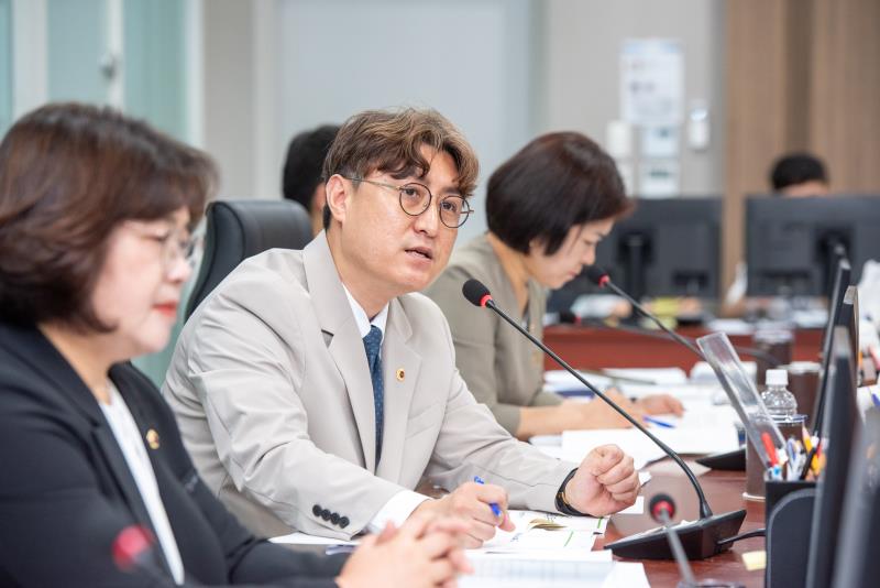 제392회 임시회 제2차 보건복지위원회_3