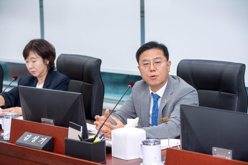 제392회 임시회 제2차 보건복지위원회