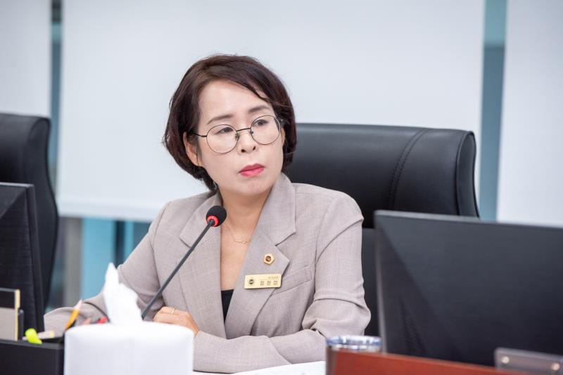 제392회 임시회 제2차 보건복지위원회_3