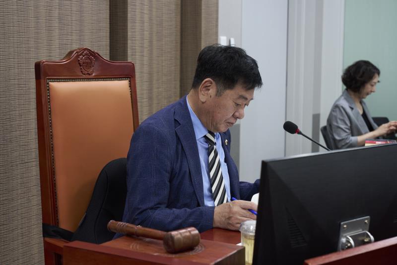 제392회 임시회 제2차 건설교통위원회_9