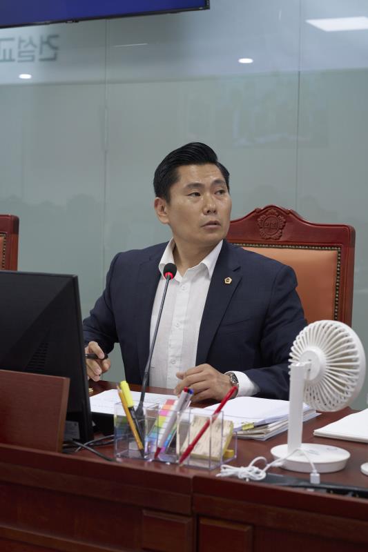 제392회 임시회 제2차 건설교통위원회_3