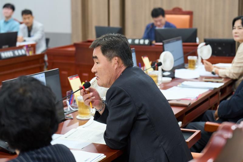 제392회 임시회 제1차 건설교통위원회_3