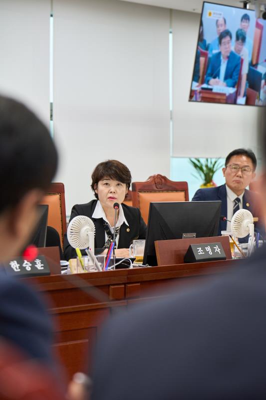 제392회 임시회 제1차 건설교통위원회_8