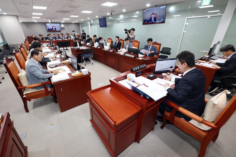 제392회 임시회 제1차 의회운영위원회_3