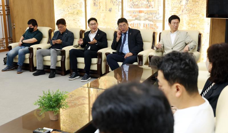 경기남부광역철도 관련 건의문 전달식_3