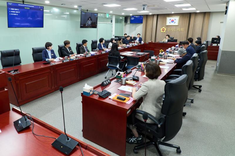 제392회 임시회 제1차 경기도교육청 예산결산특별위원회_8
