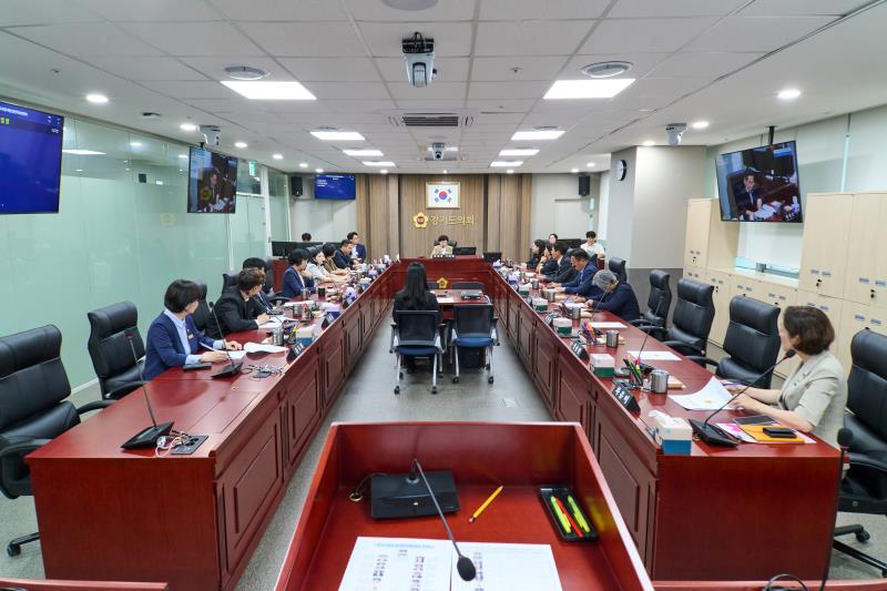 제392회 임시회 제1차 경기도교육청 예산결산특별위원회_9